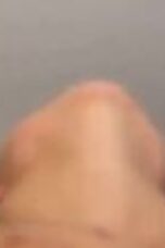 Chindo Bertubuh Mungil desah sambil remas