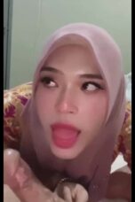 Bokep indonesia terbaru viral diblowjob jilbab