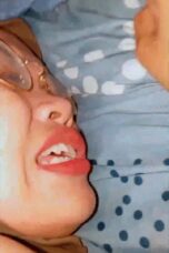 Bokep jilbob kacamata kena doggystyle pacar