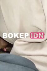 HIJAB CREAM SANGE NGAJAK MAIN BAPAK KOS