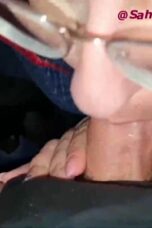 Bokep porno kontol gede disepongin jilbab abg