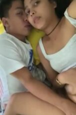 Bokep dicolmekin pacar sambil cipokan abg